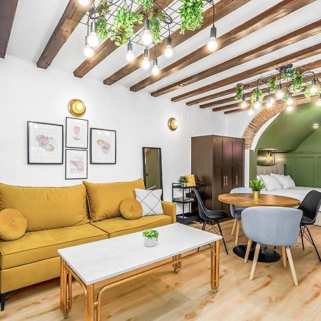 La Bestia Deluxe Studio Apartment Rovinj Exterior foto